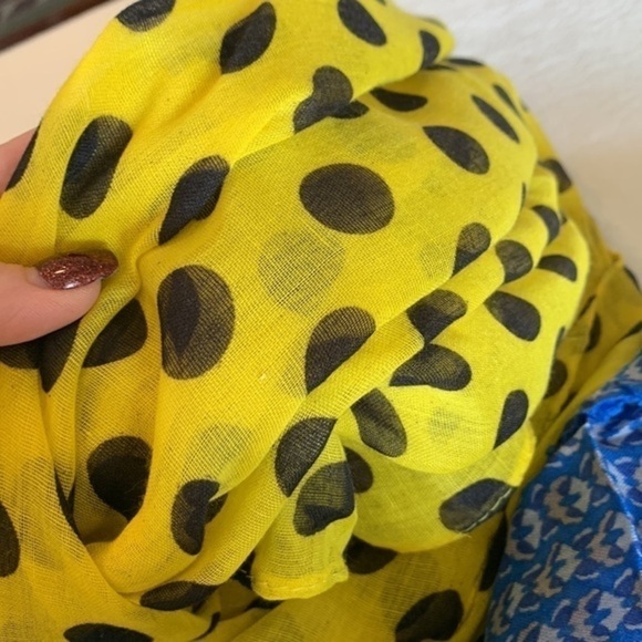 💐5/25 4 bright colored decorative scarfs wraps one infinity butterfly ombré - Picture 5 of 11